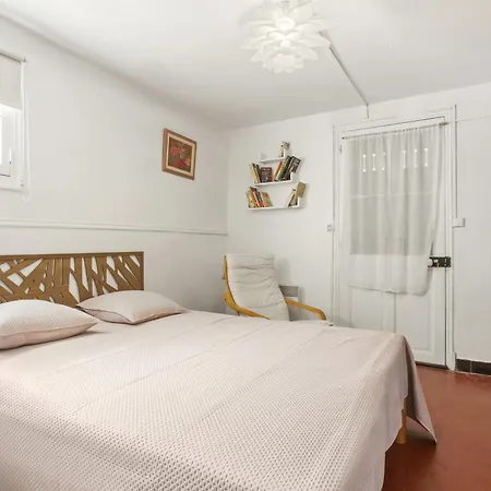 Climatise Au Lavandou Apartament