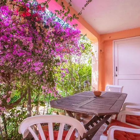 Climatise Au Lavandou Apartament *