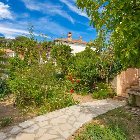 Avec Clim Et Terrasse Apartament Le Lavandou